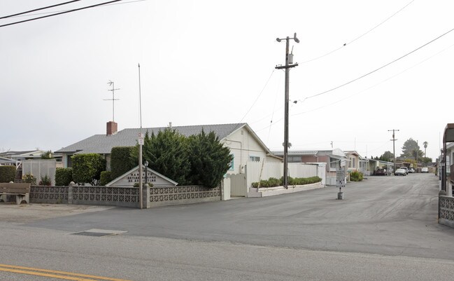Ranchito Mobile Home Park in Santa Cruz, CA - Foto de edificio - Building Photo