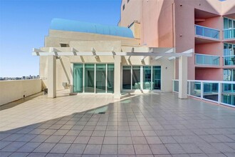 3370 Hidden Bay Dr in Aventura, FL - Building Photo - Building Photo