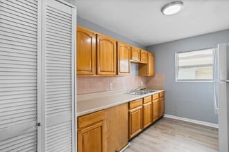 1619 N Betty Ln in Clearwater, FL - Building Photo - Building Photo