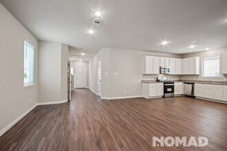 1401 Mount Blanc Path in Conroe, TX - Building Photo - Building Photo