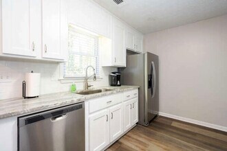 1060 Washington Ave, Unit SI ID1289333P in Woodstock, GA - Building Photo - Building Photo