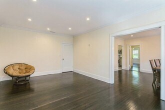 371 Hayward Ave in Mount Vernon, NY - Building Photo - Building Photo