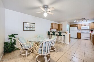 3612 Shawn Reynolds Ct in Las Vegas, NV - Building Photo - Building Photo