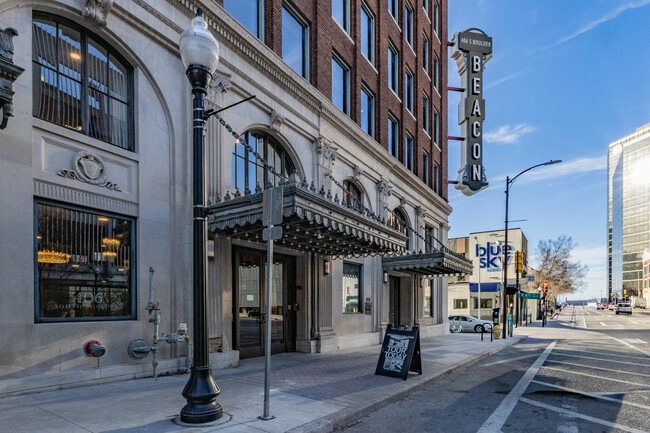 The Beacon Building in Tulsa, OK - Foto de edificio - Building Photo