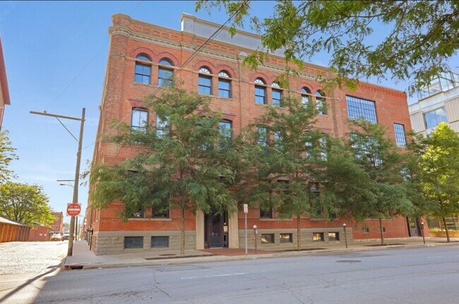 property at 570 S Front St