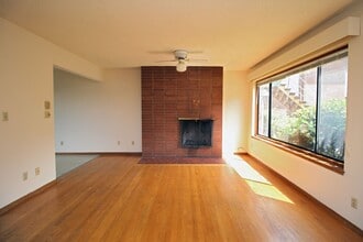 2575 NW Lovejoy St in Portland, OR - Building Photo - Building Photo