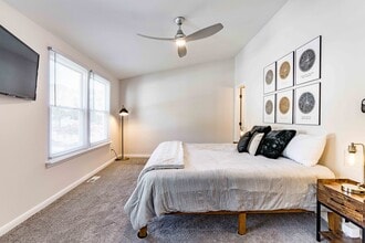 1708 Ithaca Ln in Raleigh, NC - Building Photo - Building Photo