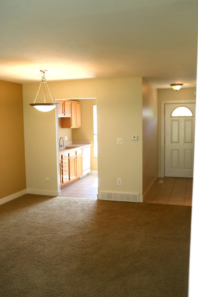 property at 4604 Moffett Rd NW