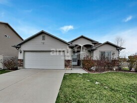 171 Century Dr in Ogden, UT - Building Photo