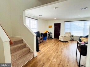 273 4th Ave in Quantico, VA - Building Photo - Building Photo