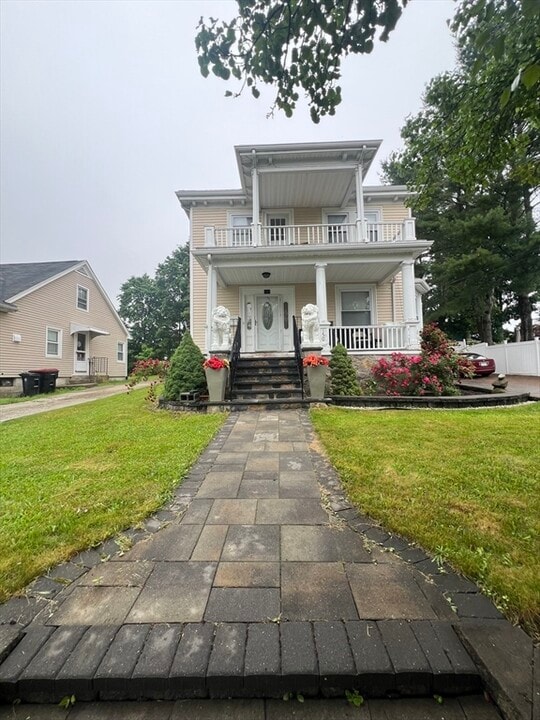 150 Boylston St in Brockton, MA - Building Photo