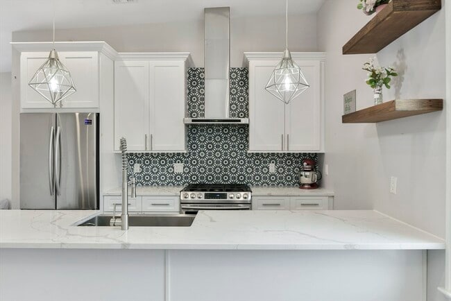 189 Trenton St in Boston, MA - Building Photo - Building Photo