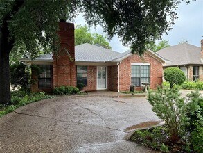 1209 Meadow Ridge Dr in Denton, TX - Building Photo - Building Photo