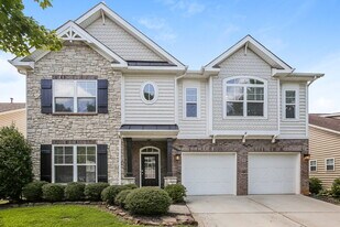 8201 Willow Branch Dr in Waxhaw, NC - Building Photo