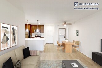 333 1st St in Seal Beach, CA - Building Photo - Building Photo