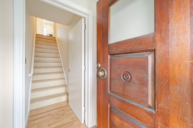 property at 114 E Edsall Ave