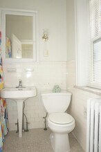 One Oakland Terrace in Bala Cynwyd, PA - Building Photo - Building Photo