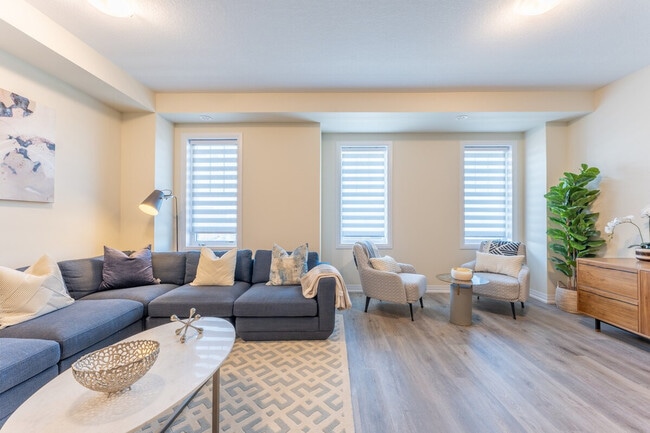 185 Bedrock Dr