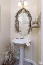 2525 Villamonte Ct in Camarillo, CA - Building Photo - Building Photo
