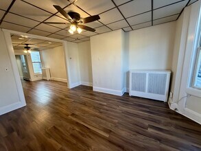 136 Sherman Ave-Unit -2 in Jersey City, NJ - Building Photo - Building Photo