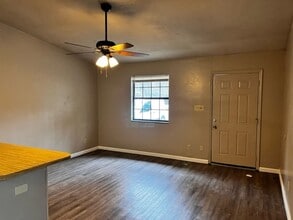 2023 Melrose Dr in Valdosta, GA - Building Photo - Building Photo