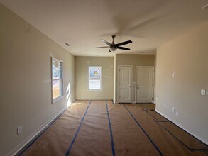 401 Spring Ave in Spring Lake, NC - Building Photo - Building Photo