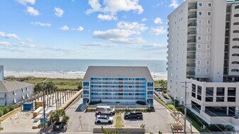 941 S Ocean Blvd in North Myrtle Beach, SC - Building Photo