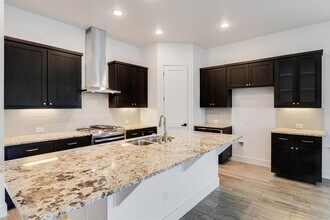 508 Baylee Love Ln E in Austin, TX - Building Photo - Building Photo