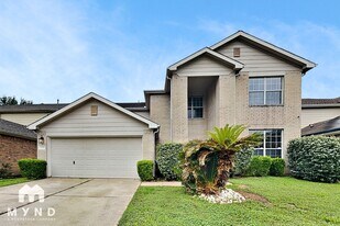 21207 Wickton Ln, Unit 5056B in Humble, TX - Building Photo