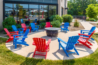 CORE Apartments in Ames, IA - Foto de edificio - Building Photo