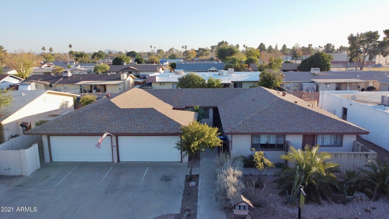 821 E Fountain St in Mesa, AZ - Building Photo