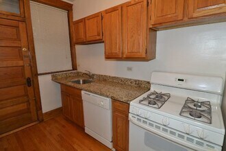 3608 N Bosworth Ave in Chicago, IL - Building Photo - Building Photo