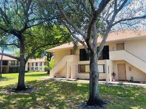 5981 Washington St in Hollywood, FL - Building Photo - Building Photo