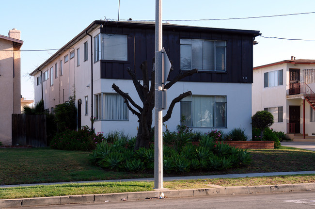 639 E Queen St in Inglewood, CA - Building Photo - Building Photo