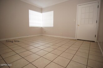 1421 Howze St in El Paso, TX - Building Photo - Building Photo