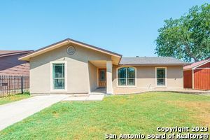 9032 Spanish Cove in San Antonio, TX - Building Photo - Building Photo