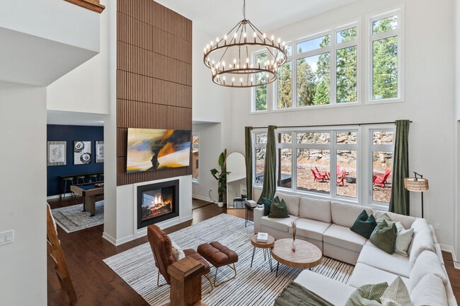 1081 Echo Hills Rd