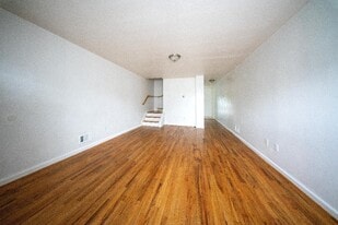 69A Arlington Ave in Staten Island, NY - Building Photo