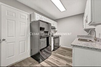 4361 W Thrasher Dr in Fayetteville, AR - Building Photo - Building Photo