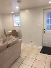 607 Florida Ave NW, Unit B in Washington, DC - Building Photo - Building Photo