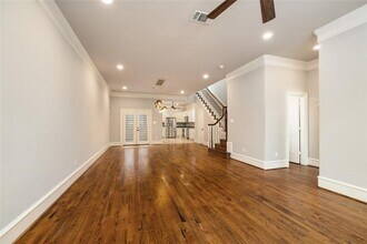 5545 Cornish St in Houston, TX - Building Photo - Building Photo