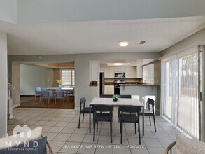 2611 Ashmoore Dr in Henderson, NV - Building Photo - Building Photo