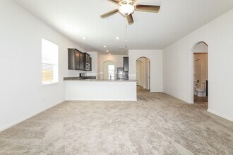 26877 Steinbeck Dr in Magnolia, TX - Building Photo - Building Photo