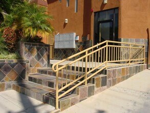 A7R in Inglewood, CA - Building Photo - Interior Photo