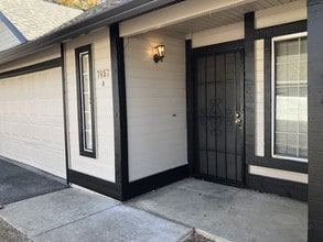 7457 Power Inn Rd in Sacramento, CA - Building Photo - Building Photo