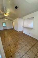 2405 26th St N in Texas City, TX - Building Photo - Building Photo