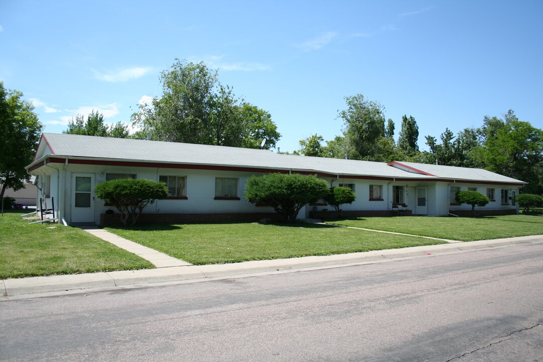 1753 Alton St in Aurora, CO - Building Photo