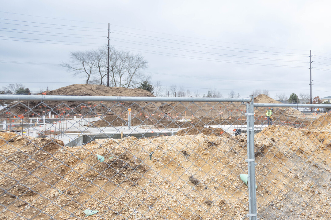 Sterling Green at Farmingdale in Farmingdale, NY - Building Photo