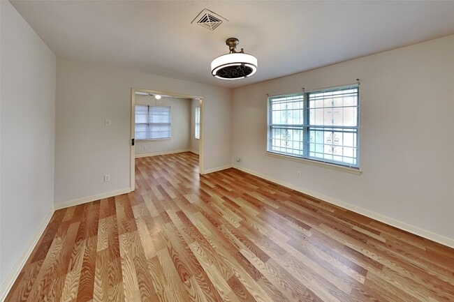 property at 4310 Boynton Dr