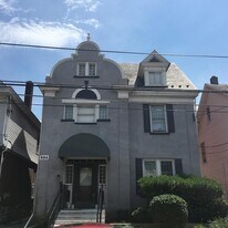 684 Wolf Ave, Unit #1 in Easton, PA - Building Photo